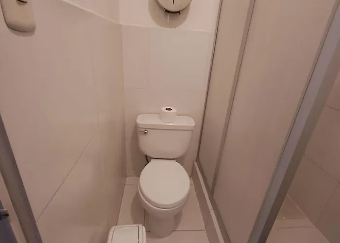 Qorianka Ostello *